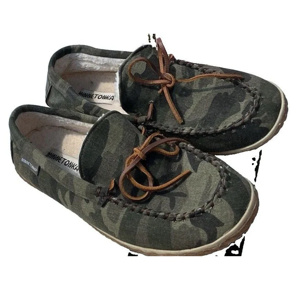 Minnetonka mens moccasin